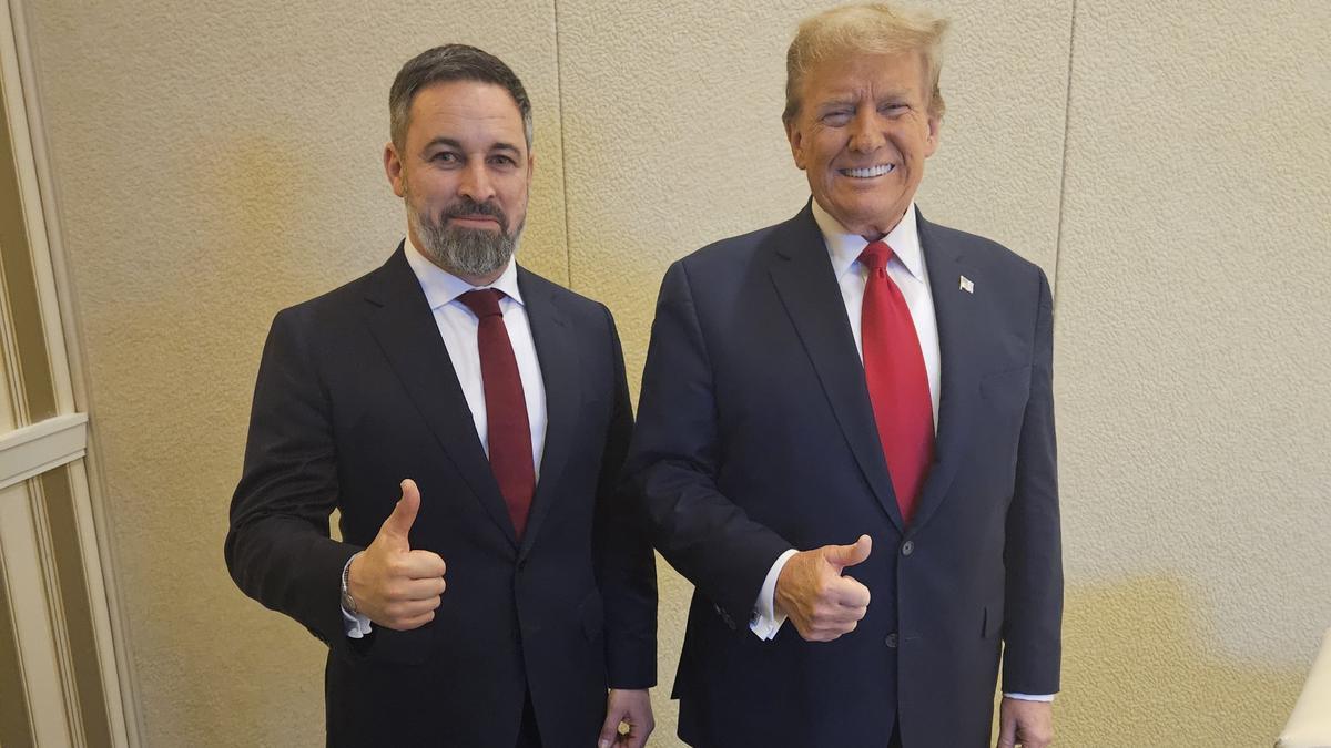 Trump elige a Abascal líder de la oposición en España