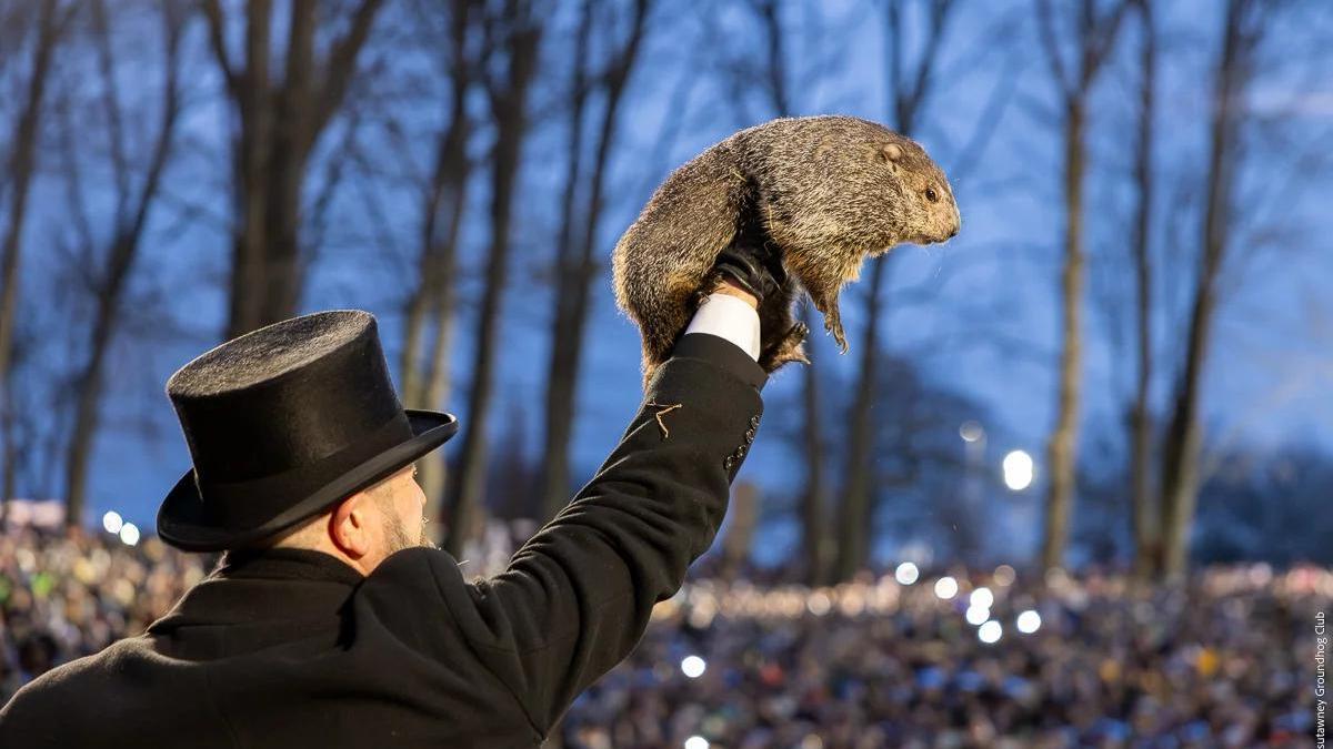 La marmota Feijóo predice que la legislatura será larga